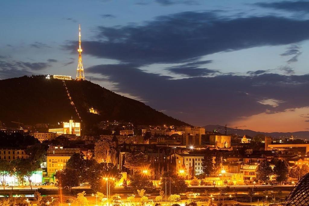 Georgi Apartament 2 Daire Tiflis Dış mekan fotoğraf